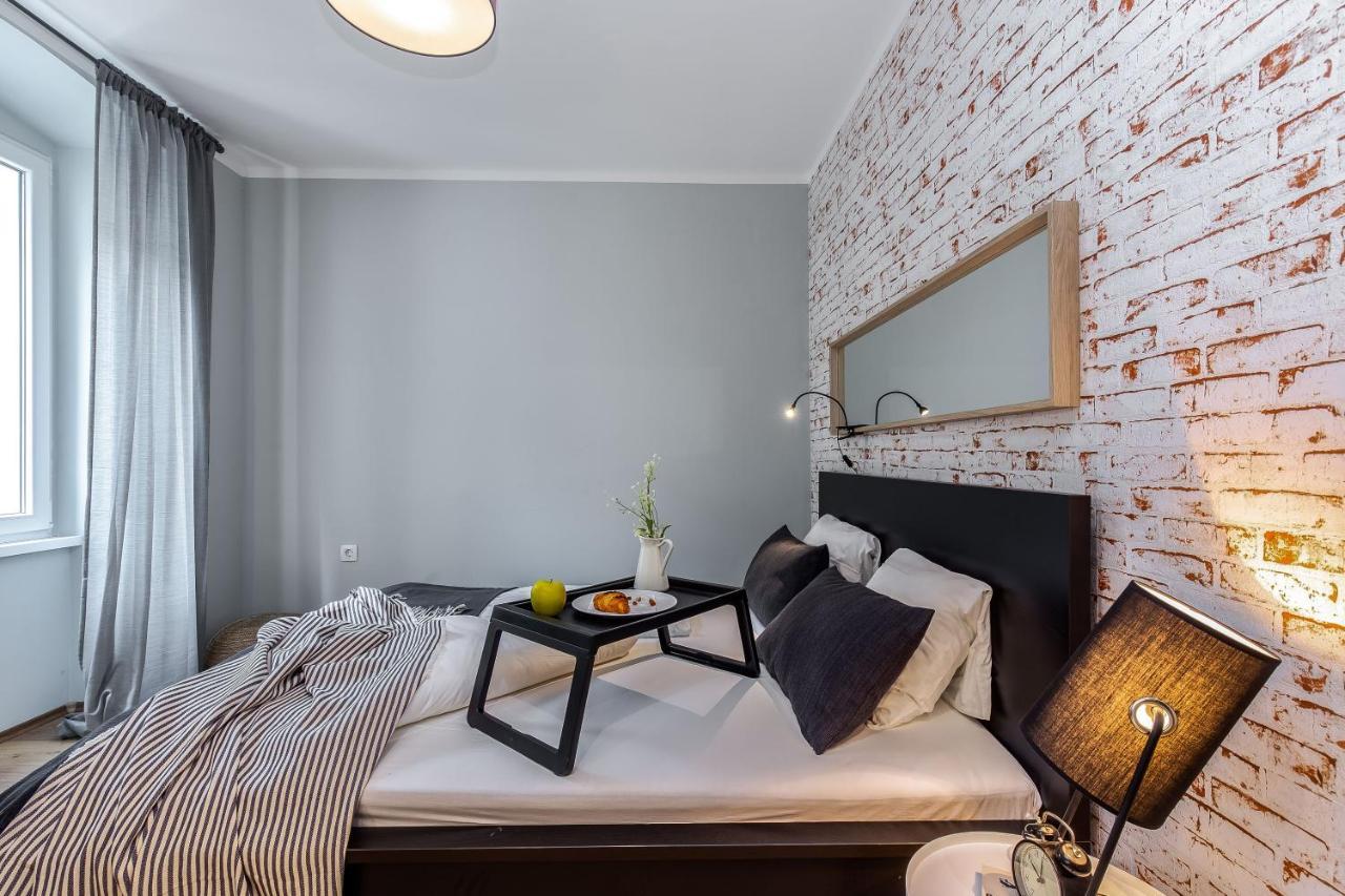 Adria Square Studios Rijeka Eksteriør billede