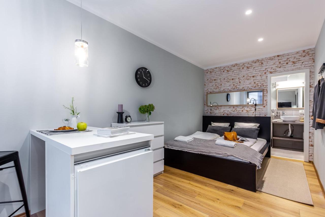 Adria Square Studios Rijeka Eksteriør billede